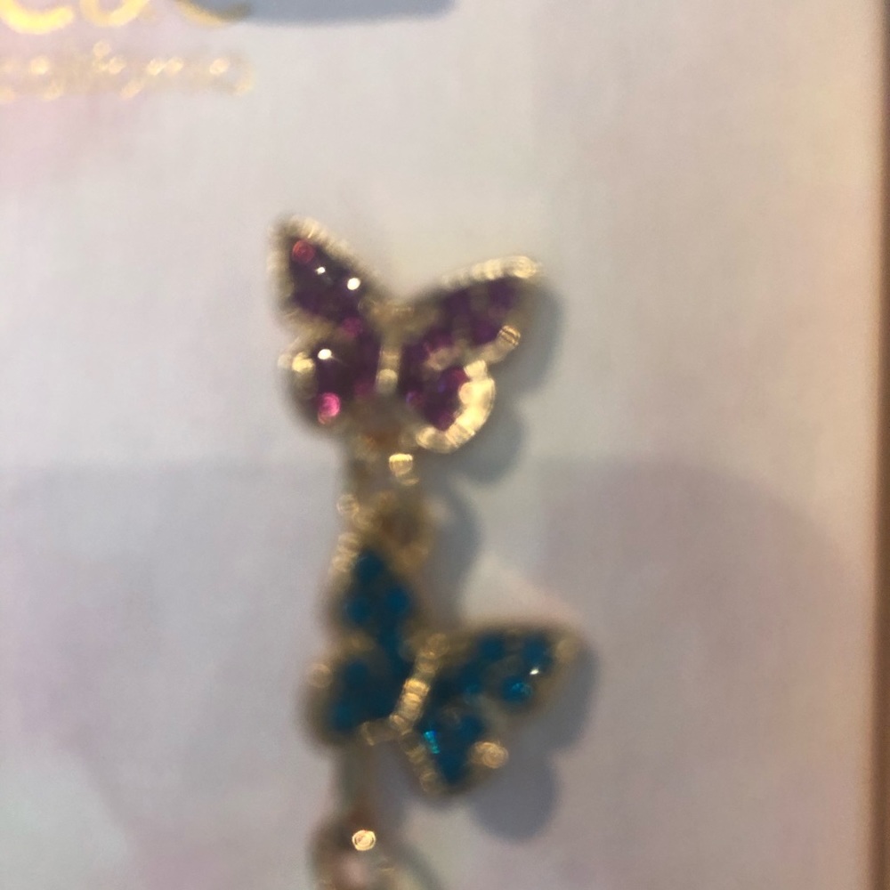 NIB C&C CALIFORNIA RHINESTONE BUTTERFLY EARRINGS - Picture 6 of 12